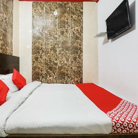 Oyo 69534 Hotel Nanda Tower Hanumāngarh Eksteriør billede