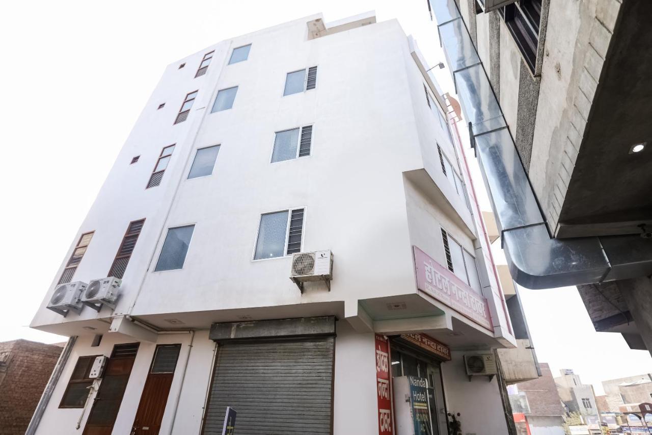 Oyo 69534 Hotel Nanda Tower Hanumāngarh Eksteriør billede